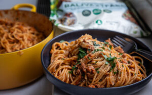 Spagetti och köttfärssås gjord på baljväxtfärs